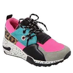 New - Fashion Women’s Colorful Sneaker - Pink